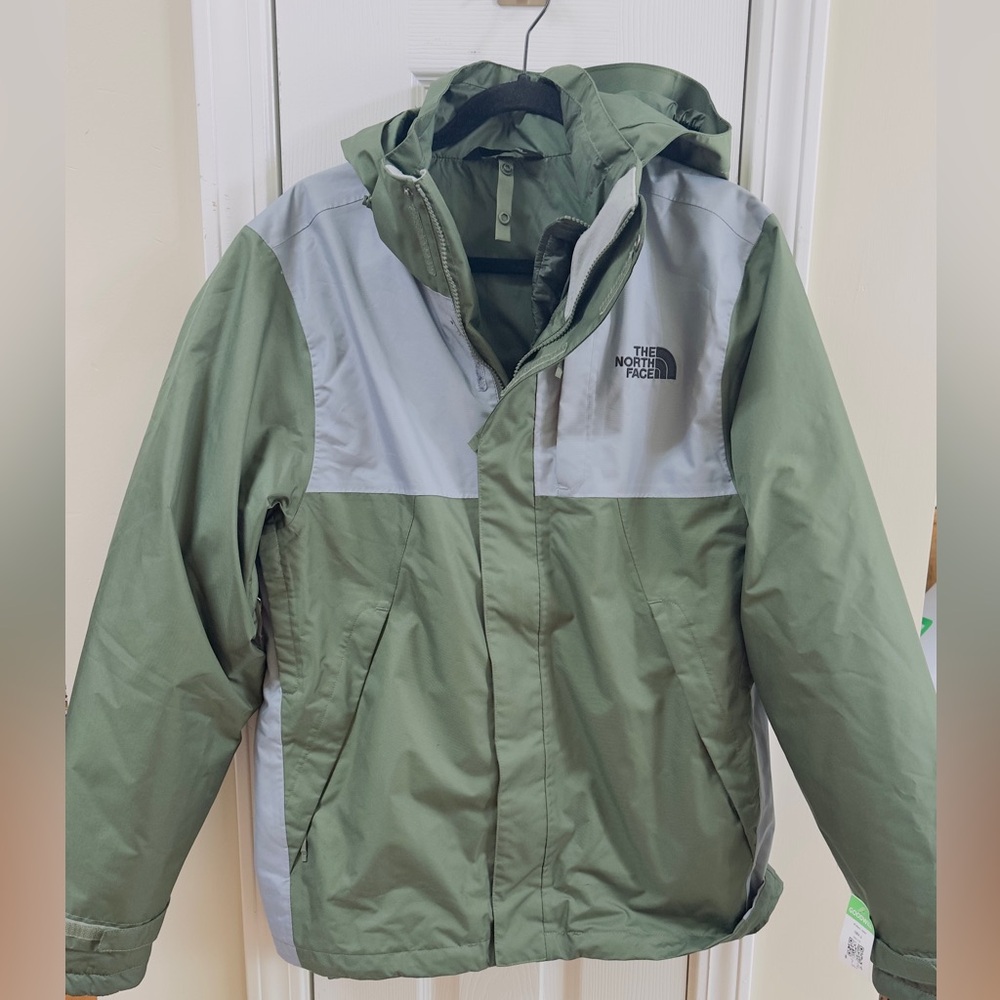 The North Face Lone Peak TriClimate 3 In 1 Jacket  pit to pit22 (mix25)